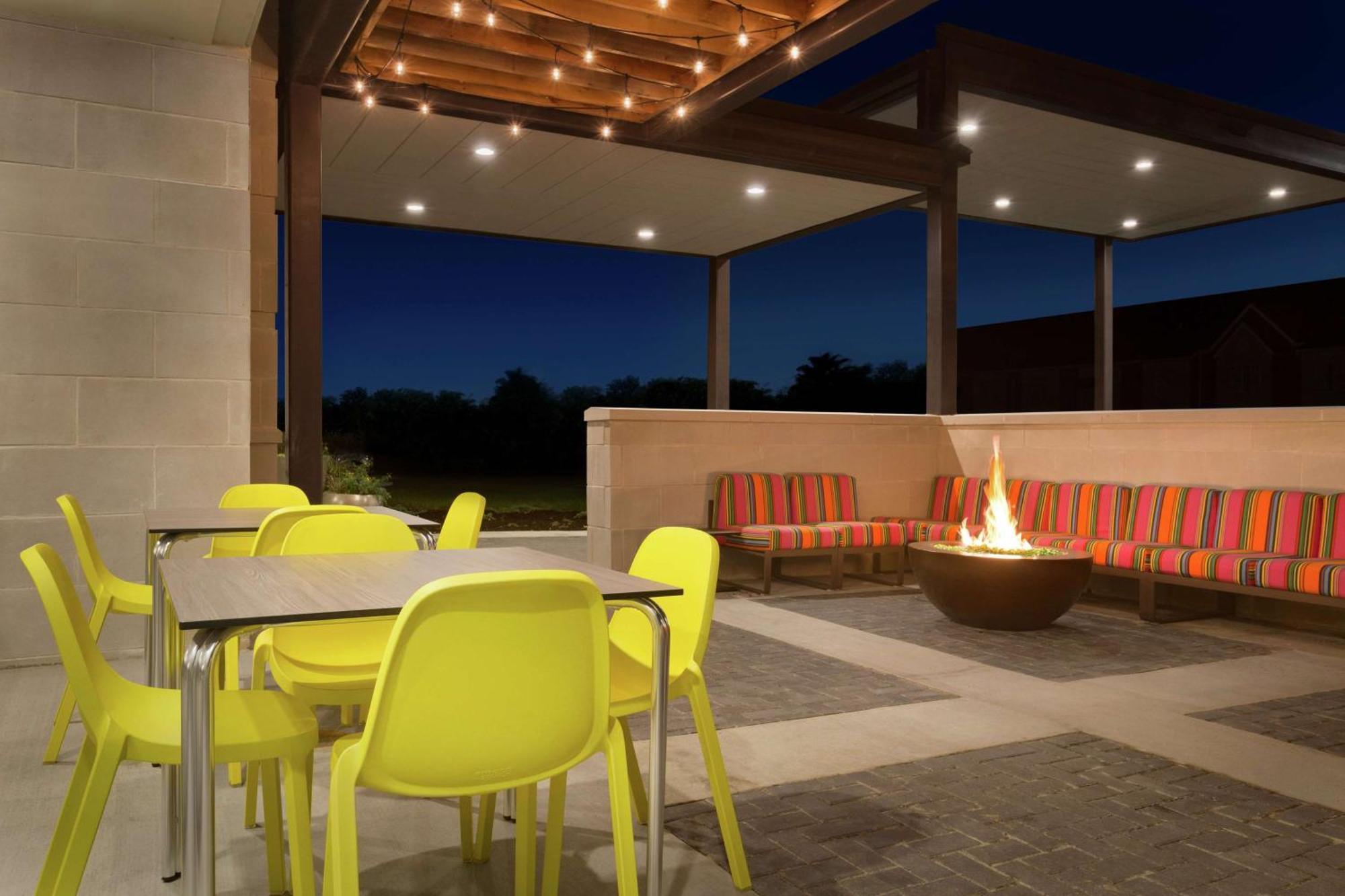Home2 Suites By Hilton Florence Cincinnati Airport South Buitenkant foto